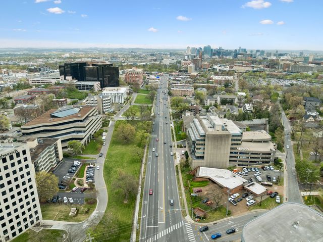 3314 West End Ave Apt 601, Nashville, TN 37203