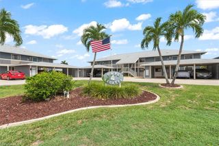 816 SW 48th TER 102, Cape Coral, FL 33914