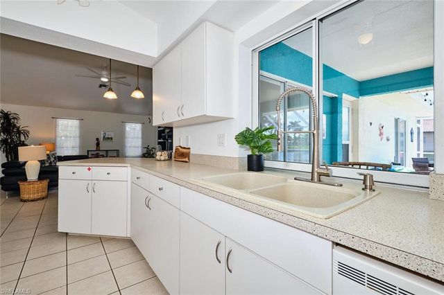 2201 SE 5th AVE, Cape Coral, FL 33990