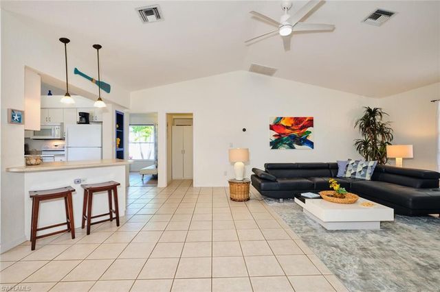 2201 SE 5th AVE, Cape Coral, FL 33990