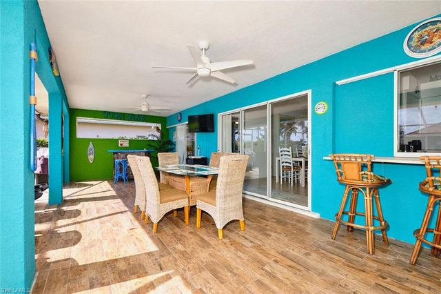 2201 SE 5th AVE, Cape Coral, FL 33990