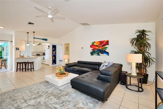 2201 SE 5th AVE, Cape Coral, FL 33990