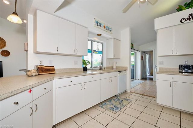 2201 SE 5th AVE, Cape Coral, FL 33990