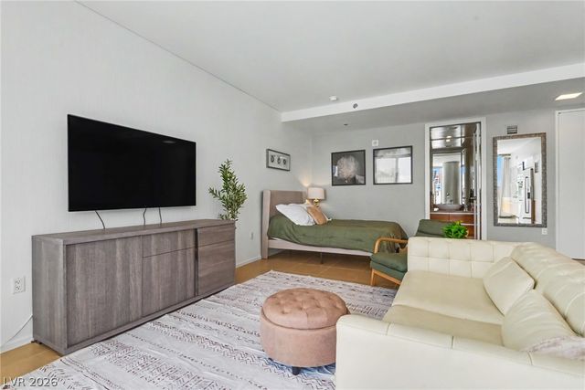 3726 Las Vegas Boulevard 2207, Las Vegas, NV 89158