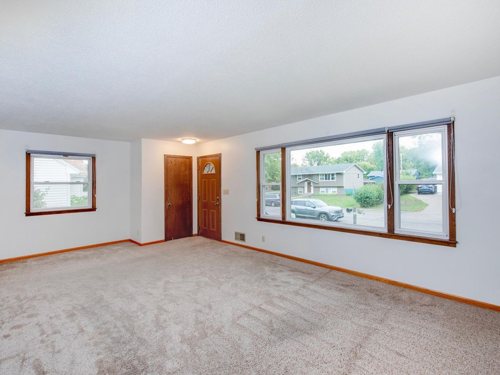 416 21st Avenue S, South Saint Paul, MN 55075 — photo 3