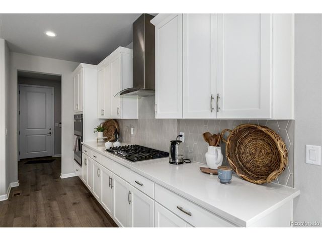 6318 E 141st Dr, Thornton, CO 80602