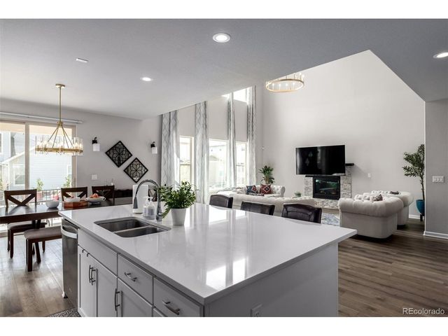 6318 E 141st Dr, Thornton, CO 80602