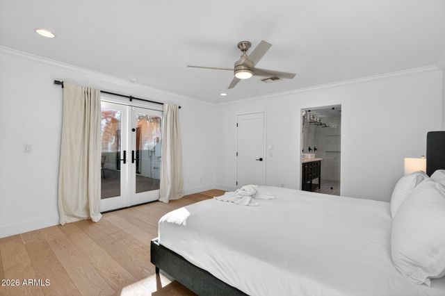 4842 E FAIRMOUNT Avenue, Phoenix, AZ 85018