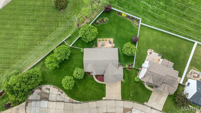 8110 Glen Arbor Drive, Lake St Louis, MO 63367