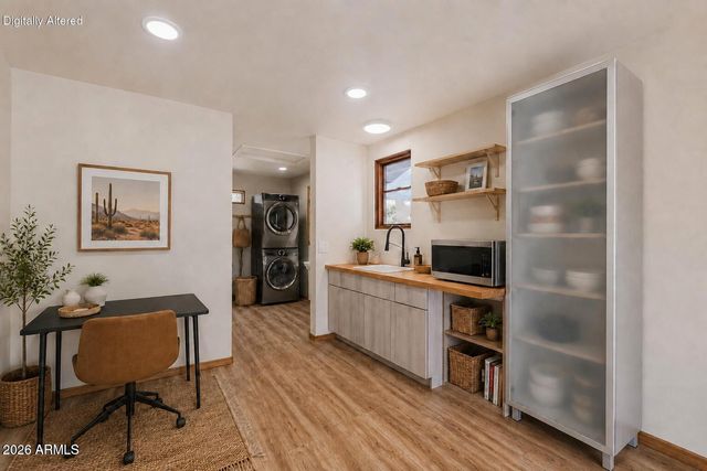 1624 W LEWIS Avenue, Phoenix, AZ 85007
