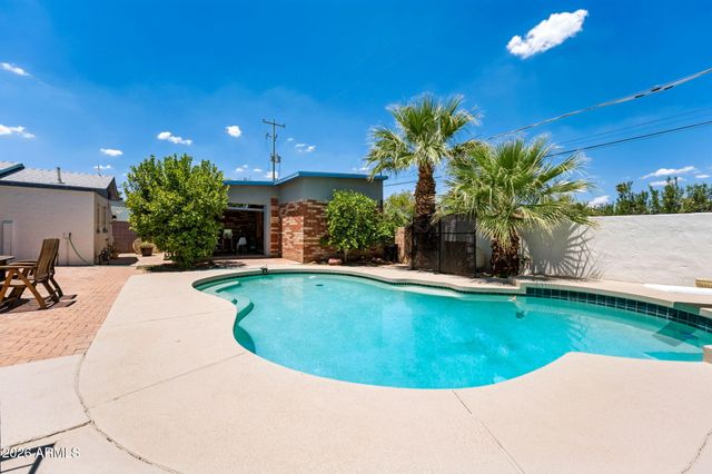 1624 W LEWIS Avenue, Phoenix, AZ 85007