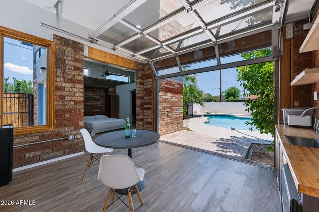 1624 W LEWIS Avenue, Phoenix, AZ 85007
