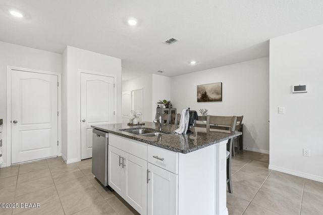 60 Bella Lago Circle, Port Orange, FL 32129