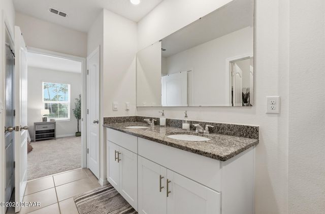 60 Bella Lago Circle, Port Orange, FL 32129