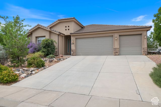 1008 S MULBERRY DR, Toquerville, UT 84774