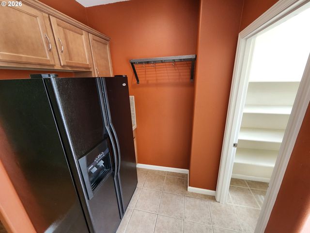 2131 BABBITT Ct, Forest Grove, OR 97116