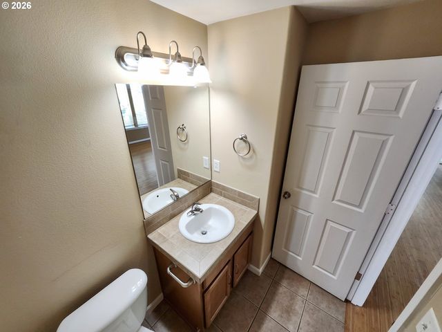 2131 BABBITT Ct, Forest Grove, OR 97116