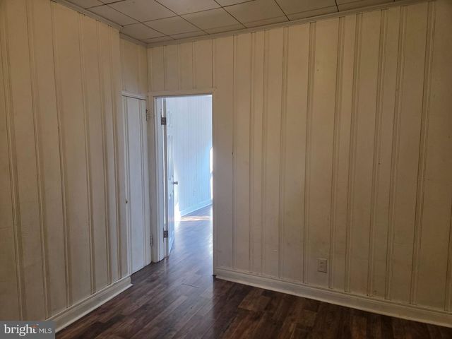 421 E 9TH ST, Wilmington, DE 19801
