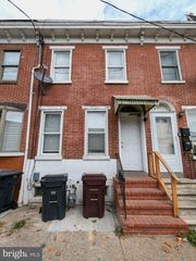 421 E 9TH ST, Wilmington, DE 19801
