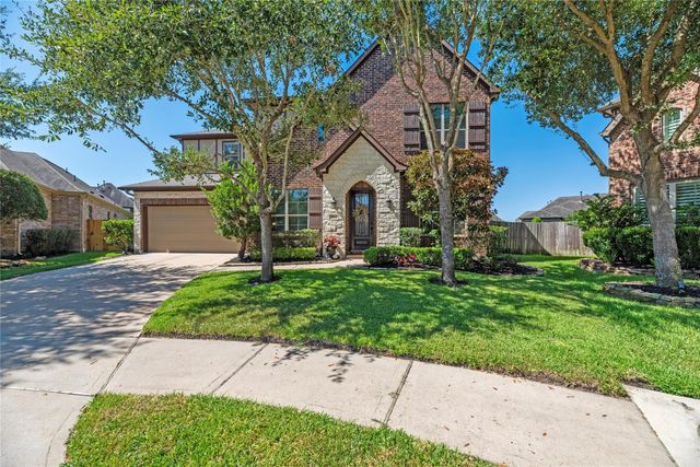 19819 Taylor Cove Court, Cypress, TX 77433