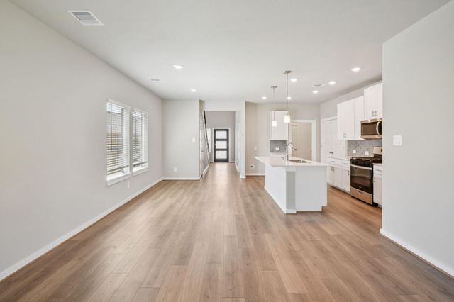 403 Sunrise Ranch Drive, Montgomery, TX 77316