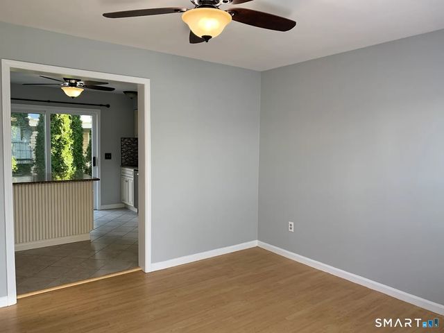 498 Naugatuck Avenue C, Milford, CT 06460