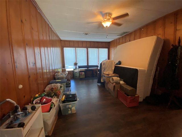 1016 Pecan Street, Huntsville, TX 77320