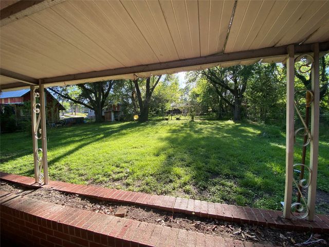 1016 Pecan Street, Huntsville, TX 77320