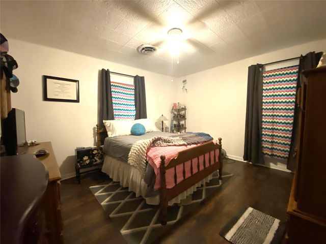 1016 Pecan Street, Huntsville, TX 77320
