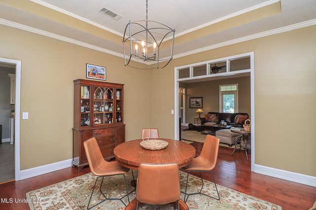 322 Woodlands Drive, Brandon, MS 39047