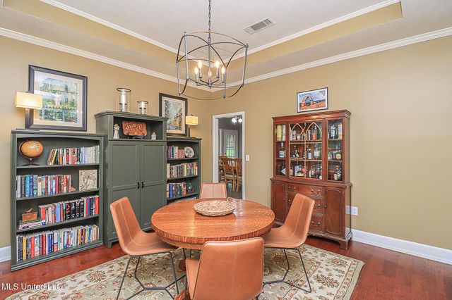 322 Woodlands Drive, Brandon, MS 39047