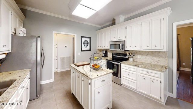 322 Woodlands Drive, Brandon, MS 39047