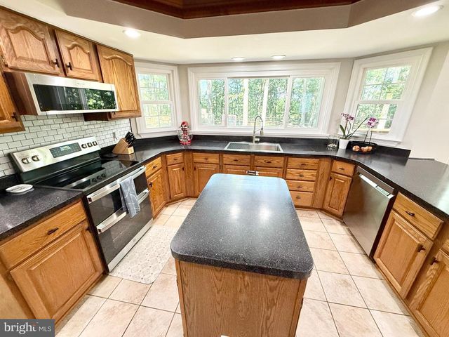 222 MIDSHIPMAN CIR, Stafford, VA 22554