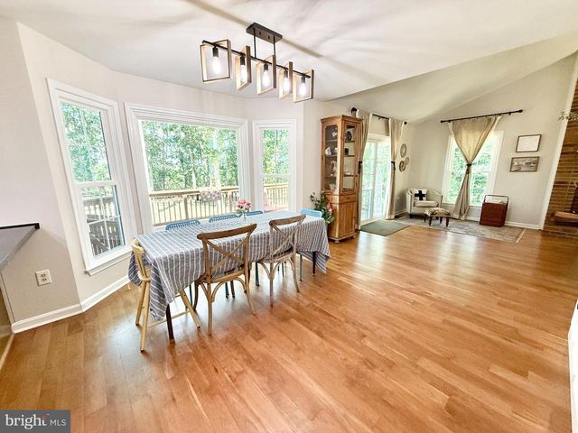 222 MIDSHIPMAN CIR, Stafford, VA 22554
