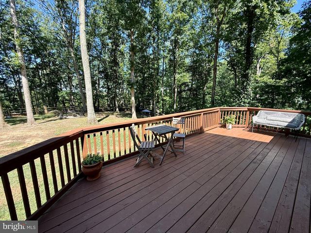 222 MIDSHIPMAN CIR, Stafford, VA 22554