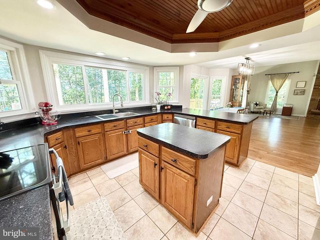 222 MIDSHIPMAN CIR, Stafford, VA 22554