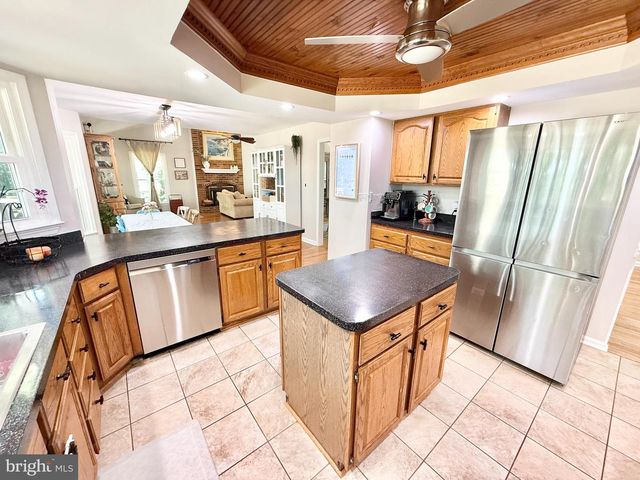 222 MIDSHIPMAN CIR, Stafford, VA 22554