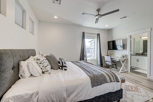 1236 E VILLA WAY, Washington, UT 84780