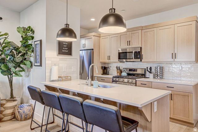 1236 E VILLA WAY, Washington, UT 84780