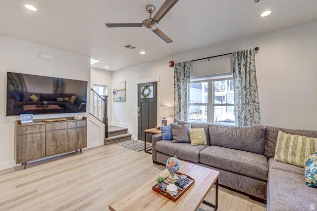 1236 E VILLA WAY, Washington, UT 84780