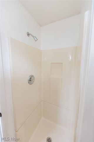 1218 W 44th Street, Lorain, OH 44053