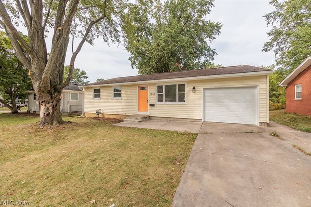 1218 W 44th Street, Lorain, OH 44053