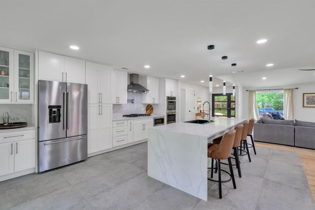 4115 Calculus Drive, Dallas, TX 75244