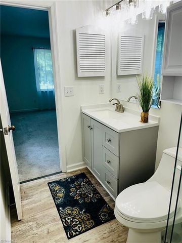 21 Park Village Lane A, Greensboro, NC 27455