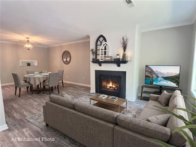 21 Park Village Lane A, Greensboro, NC 27455