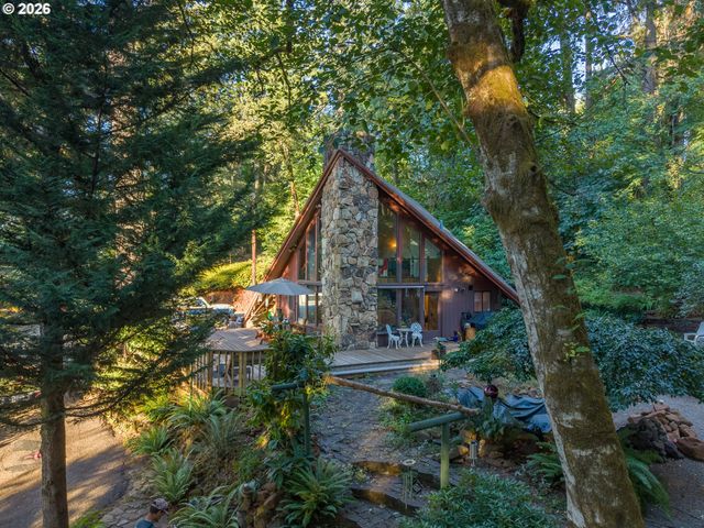 32018 CAMAS SWALE Rd, Creswell, OR 97426