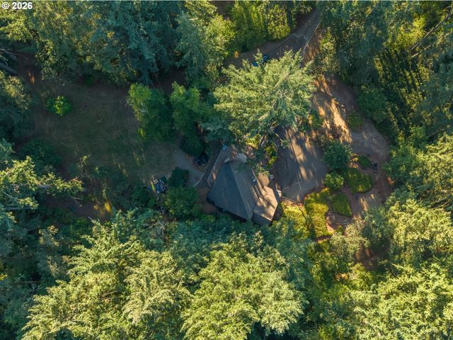 32018 CAMAS SWALE Rd, Creswell, OR 97426