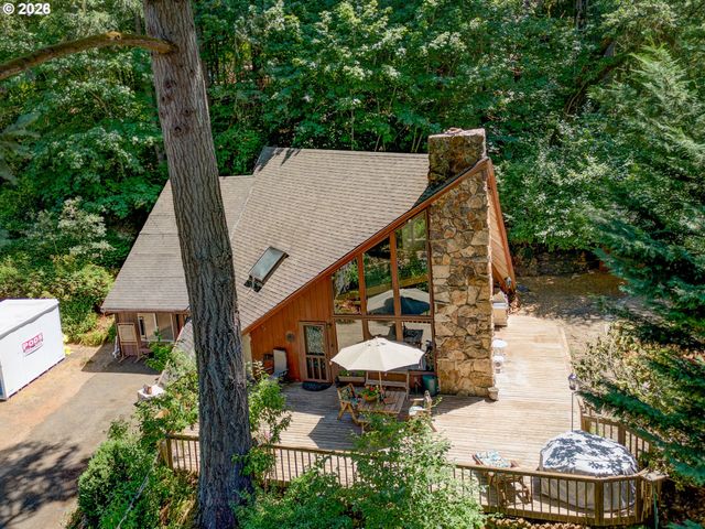 32018 CAMAS SWALE Rd, Creswell, OR 97426