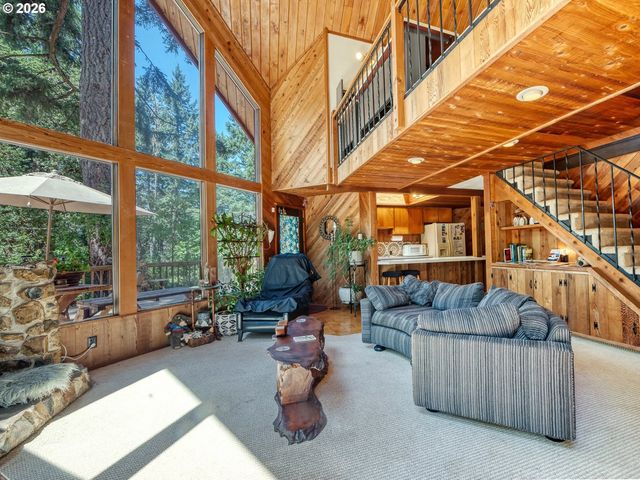 32018 CAMAS SWALE Rd, Creswell, OR 97426