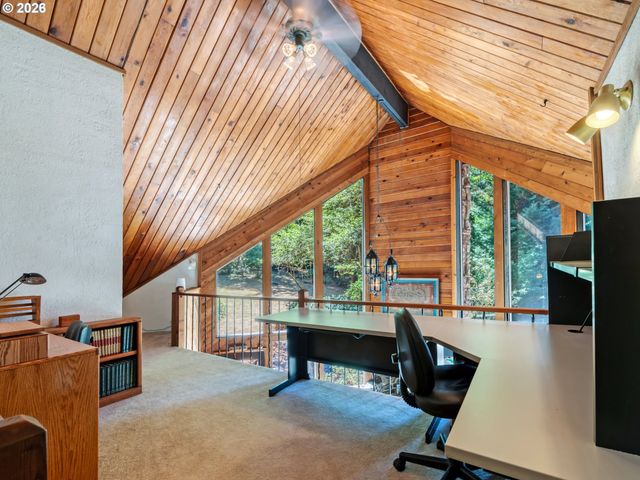 32018 CAMAS SWALE Rd, Creswell, OR 97426
